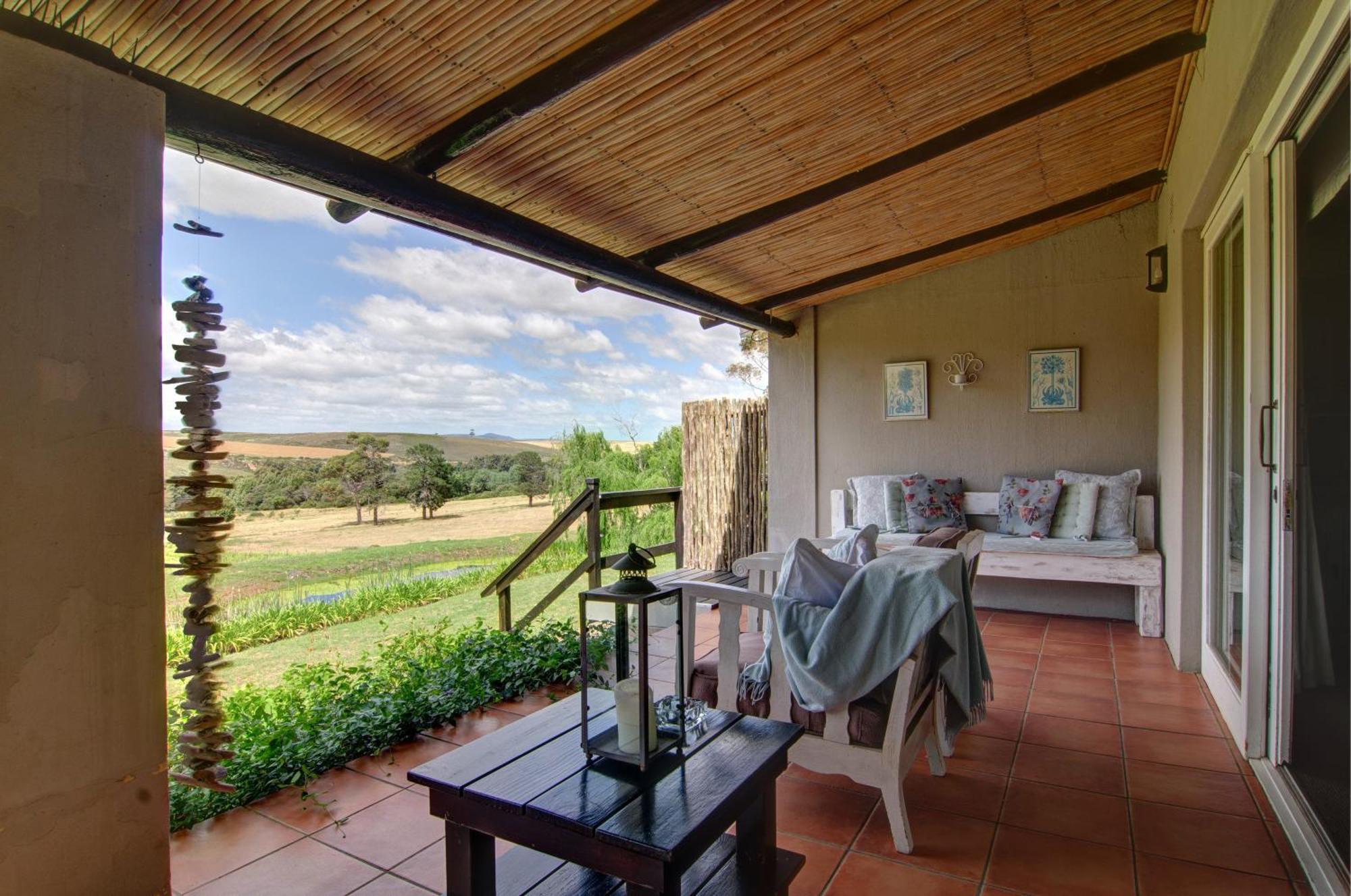 Blue Gum Country Estate Bed & Breakfast Papiesvlei Exterior photo